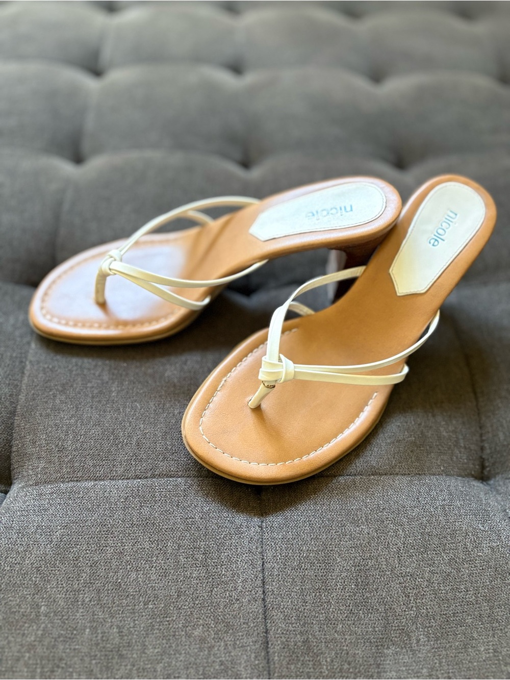 Vintage Nicole White Strappy Thong Heeled Sandals